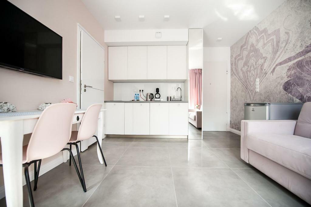 Amelia Suite Gdańsk Exteriör bild